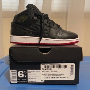Air Jordan 1 Retro ‘97